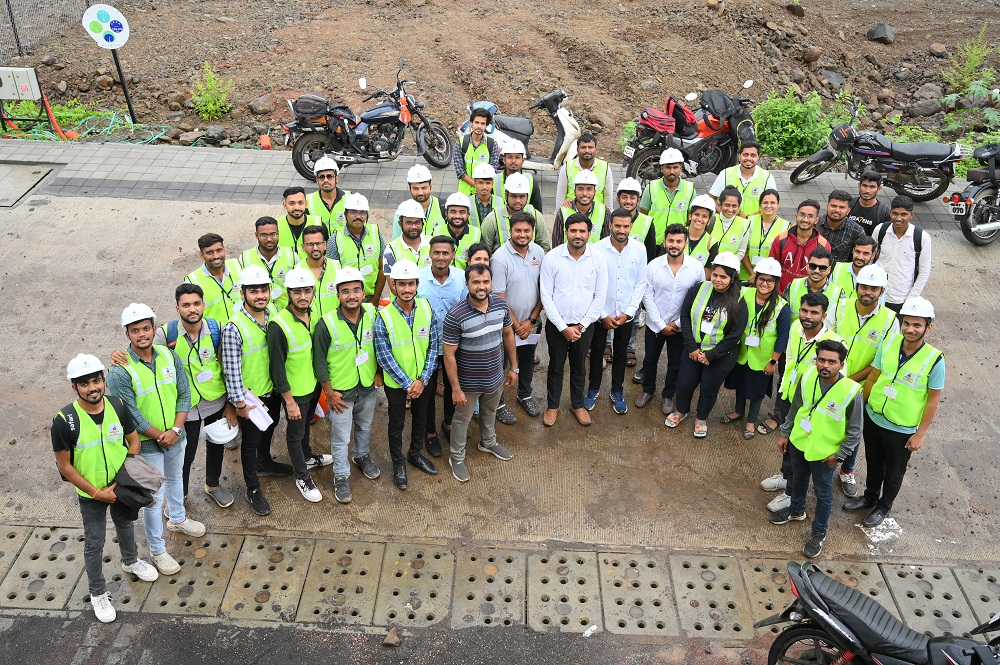 Construction Engineers Group photo